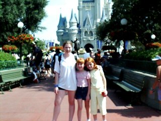 entrance to Disney