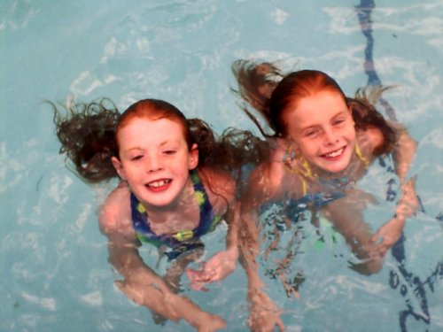 Sammy and Gweenie in swimming pool